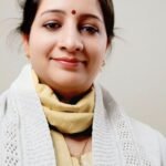 खनकते सिक्कों के बाज़ार में