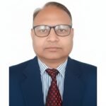 टूटते रिश्ते, बिखरते परिवार