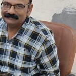 कविता -(तू प्राची का प्रकाश है रे)