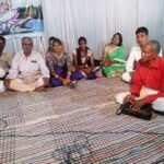 पिता के कंधो पर चड़कर जो अपने घर बसाते हैं!